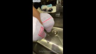 online porn video 45 eva lovia foot fetish 1877_onlysockies-0h0ulkrvyrzt602oiro7z_source, foot on handjob porn