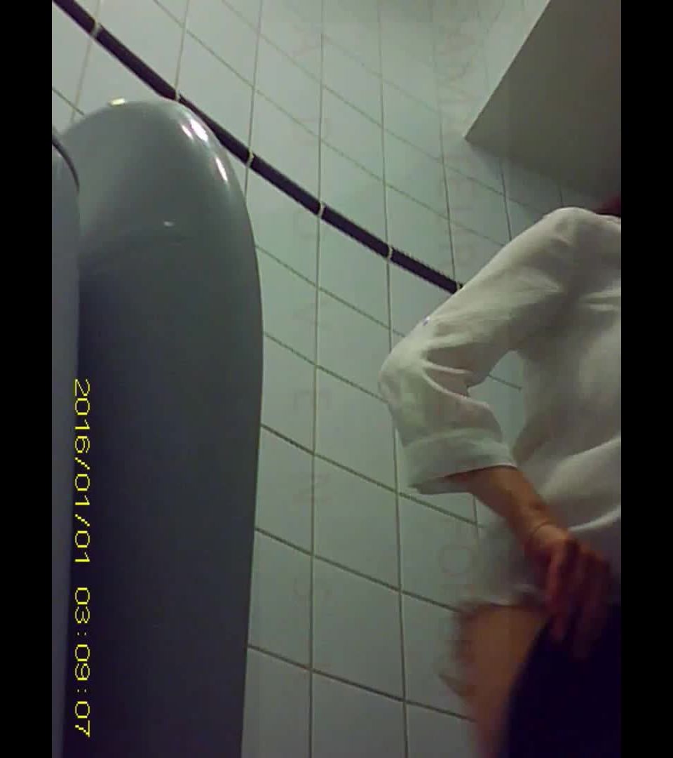  Hidden camera in the student toilet all parts-3 (AVI, FullHD, 812×1080),  on voyeur 