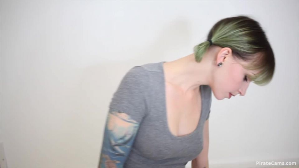 ManyVids – Jesse Danger - Pigtails, Sloppy BJ - [Webcam]