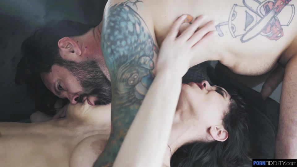Audrey Noir: súcubo seductor Parte 4 - ¡Acción caliente!