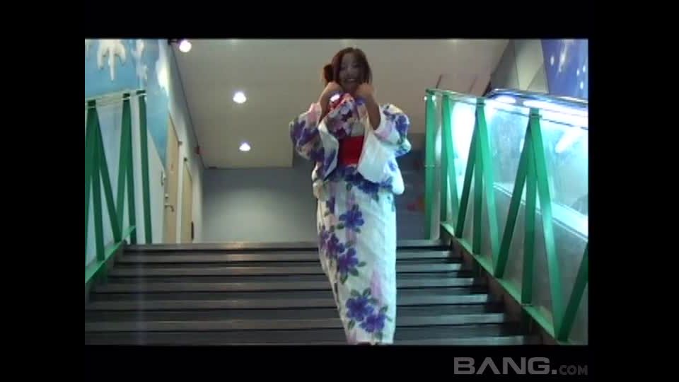 Asian Sweetheart In A Flowered Kimono Gets Creampied After Sucking  Dick.