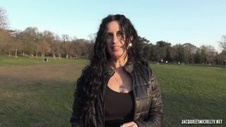 Leila, 40ans, coiffeuse ! | milf | milf porn 