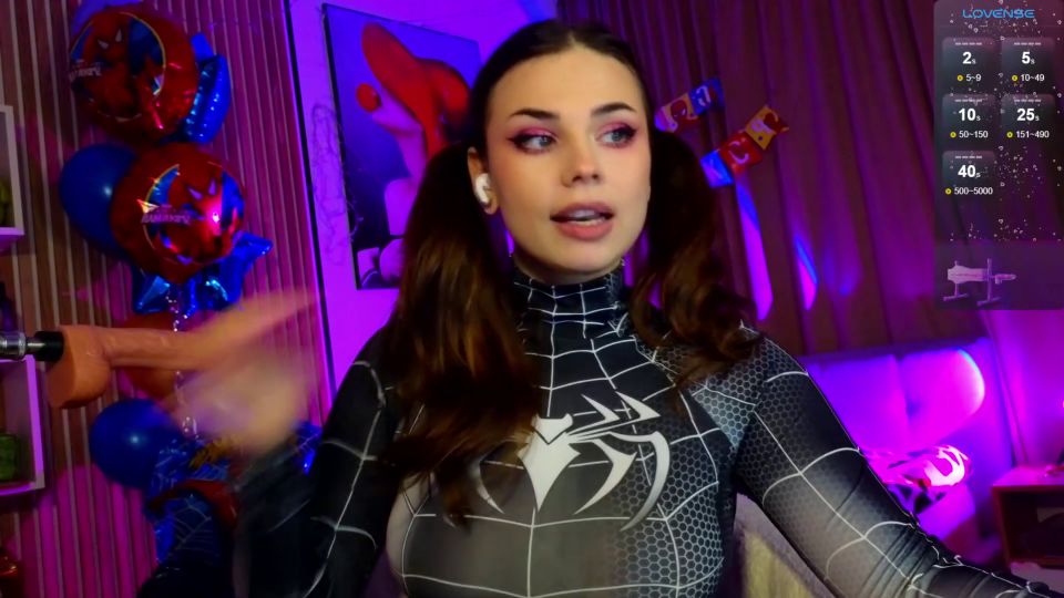 Acción explosiva en Katerinchik-22: 18+ Secretos ocultos Revea