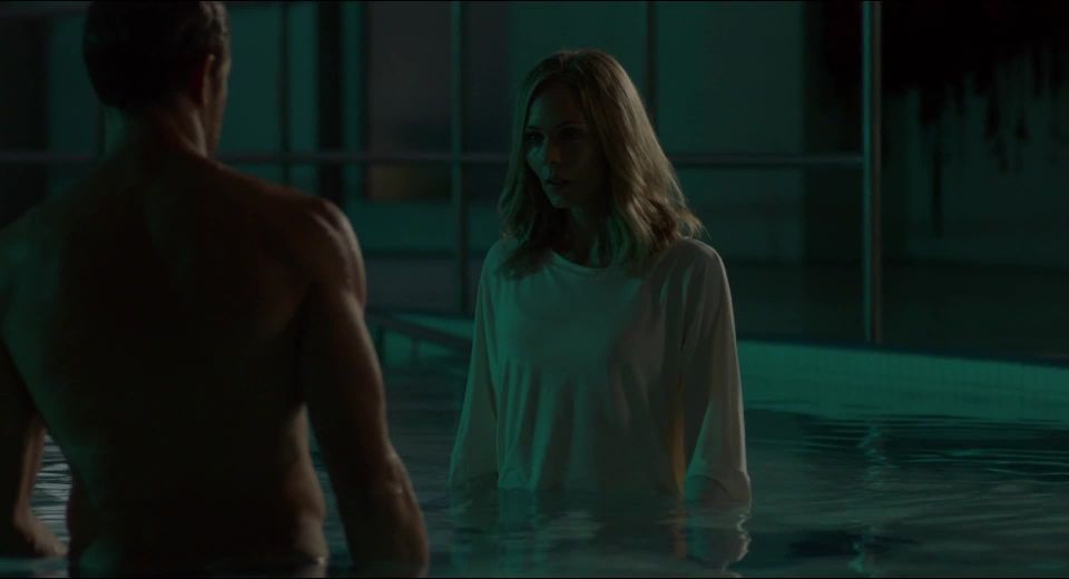 Laura Vandervoort, Tristan Risk - Rabid (2019) HD 1080p - [Celebrity porn]