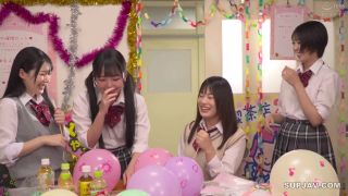 ReducingMosaic HUNTC-333 女子に囲まれて男はボク1人！？のハーレム王様ゲーム！2 文化祭の準備で残った放課後の教室でボクは拒否権無しの王様ゲームに強●参加！普段から…