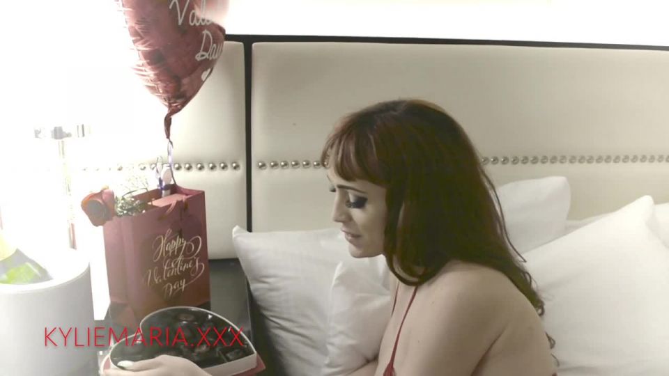 Kylie Maria in happy valentines day Shemale!