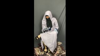 Bella Mustika Hijab Transgender Get Horny And Cum When Watching Ada Won