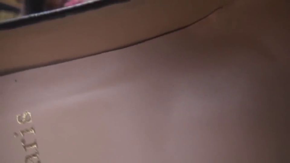 Pantimedias de ébano y humillación de zapatos.