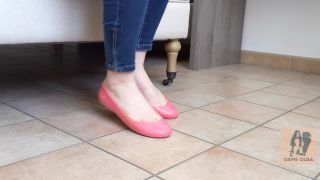 adult video 14 Dame Olga – Shoejob / Flatjob with Pink Rubber Flats 2160 HD - ballet flats - fetish porn mature lesbian foot fetish
