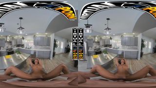 Virtual Porn – Mila Mars Black
