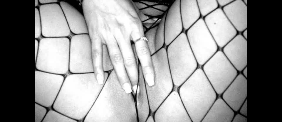 Terri Summers Rubia y Morenas escena 2avi