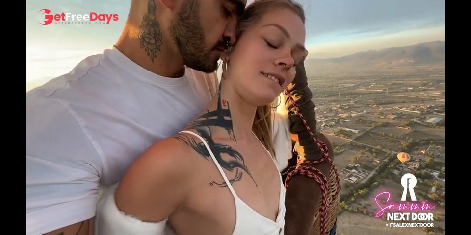 [GetFreeDays.com] RISKY sex on a HOT AIR BALOON over the pyramids in Mexico City Porn Stream June 2023